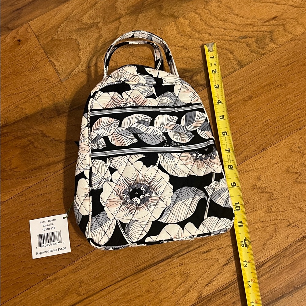 Vera Bradley Lunch Bunch Camellia - Picture 3 of 9